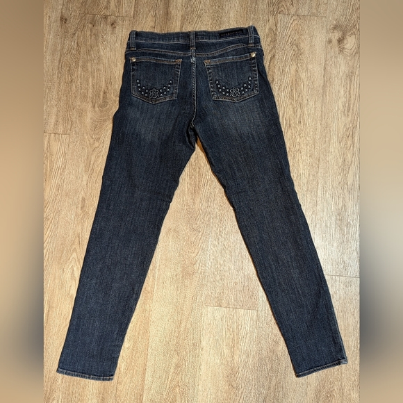 Women's Rock & Republic jeans - Picture 2 of 5